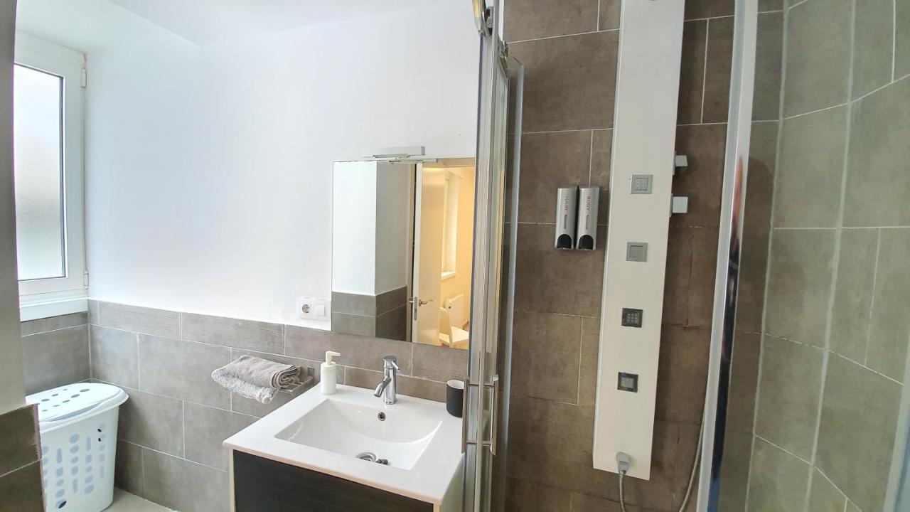 Avenida de Arteixo. Precioso apartamento Corunha Exterior foto
