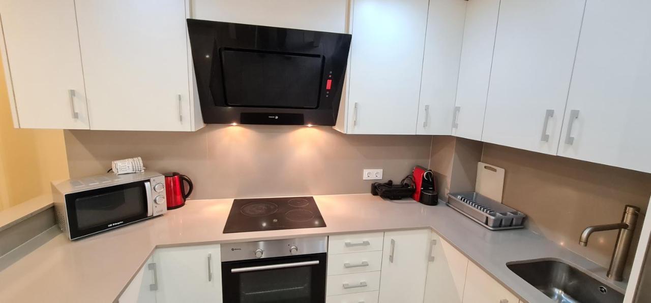 Avenida de Arteixo. Precioso apartamento Corunha Exterior foto