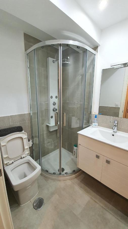 Avenida de Arteixo. Precioso apartamento Corunha Exterior foto